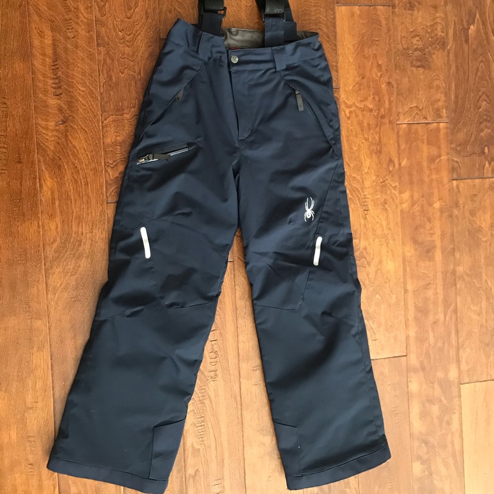 Spyder boy ski pants.